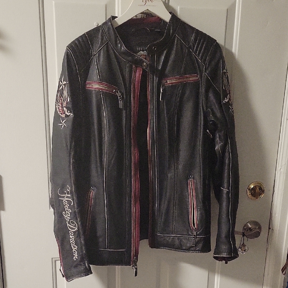 Harley-Davidson Black Leather Bomber Jacket with Burgundy Trim